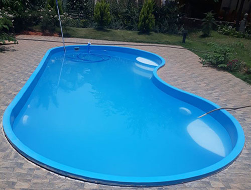 Bean Shaped Swimming Pool Manufacturer in Lucknow