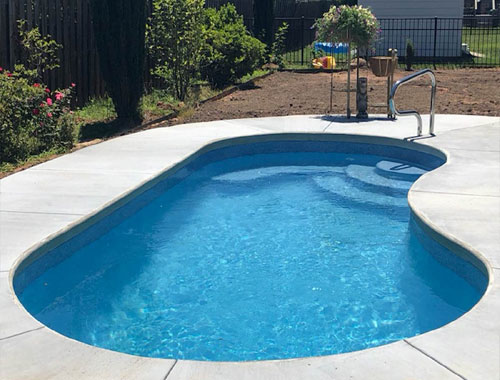 Kidney Shaped Swimming Pools Manufacturer in Lucknow